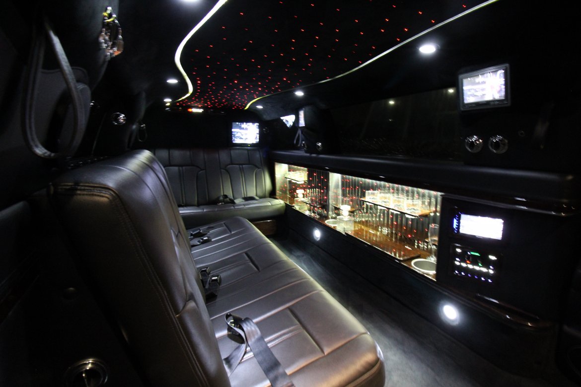 Limousine for Sale in Springfield, MO - Photo 31