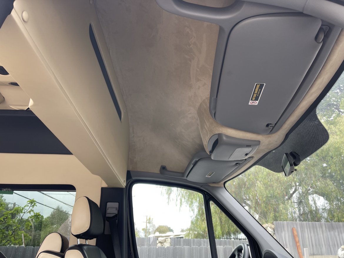 Limo Bus for Sale in Upland, CA - Photo 10
