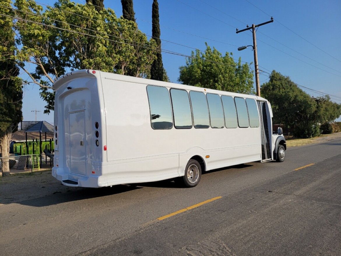 Limo Bus for Sale in Fontana, CA - Photo 20