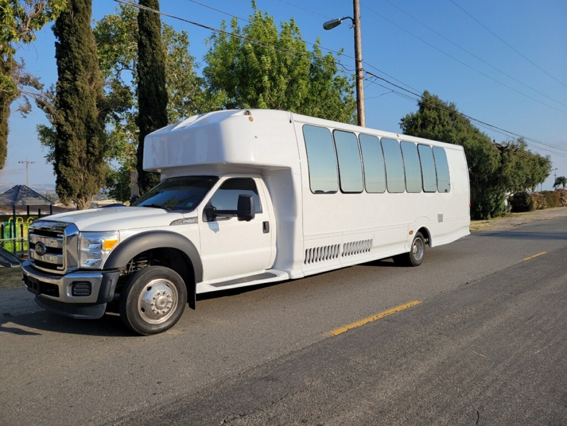 Limo Bus for Sale in Fontana, CA - Photo 23