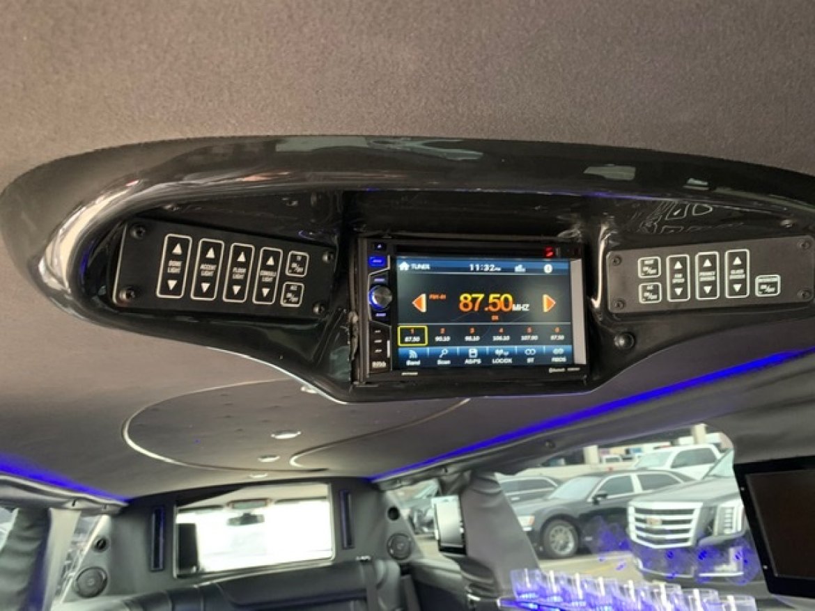 Limousine for Sale in Las Vegas, NV - Photo 18