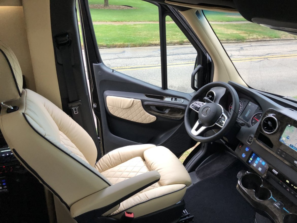 Sprinter for Sale in Elkhart, IN - Photo 16