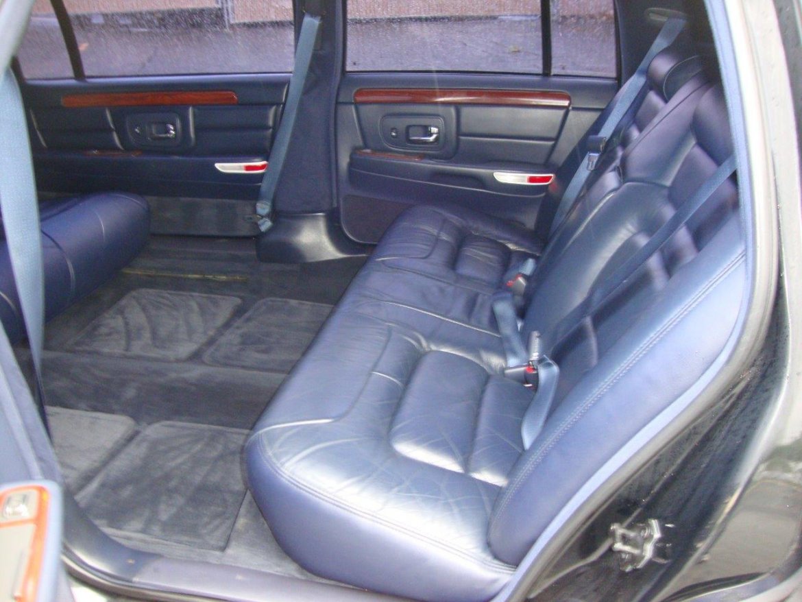 Limousine for Sale in Carson, CA - Photo 15