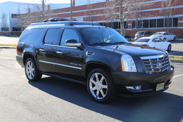 2012 Cadillac Escalade ESV CEO SUV Mobile Office for Sale in Cranbury, NJ - Photo 2