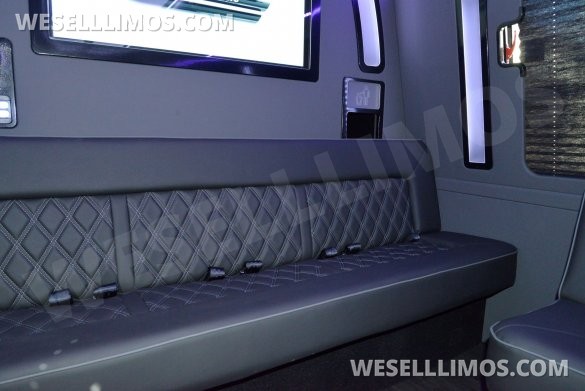 LGE Coachworks 25 Passenger E450 Limo Party Bus
