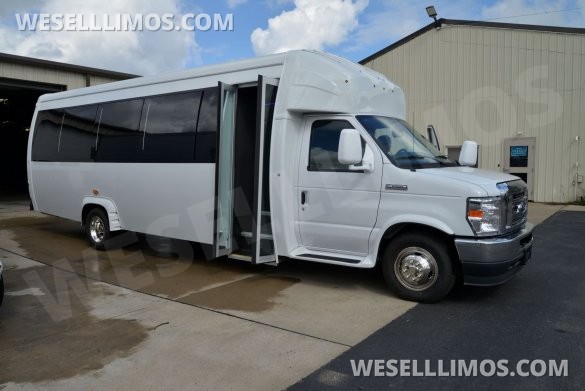 LGE Coachworks 25 Passenger E450 Limo Party Bus
