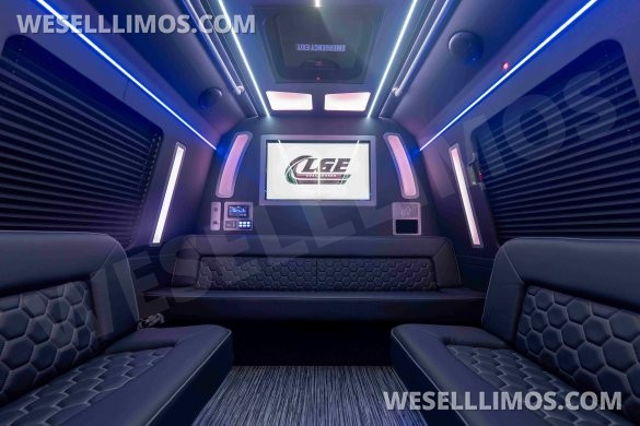 LGE Coachworks 25 Passenger E450 Limo Party Bus