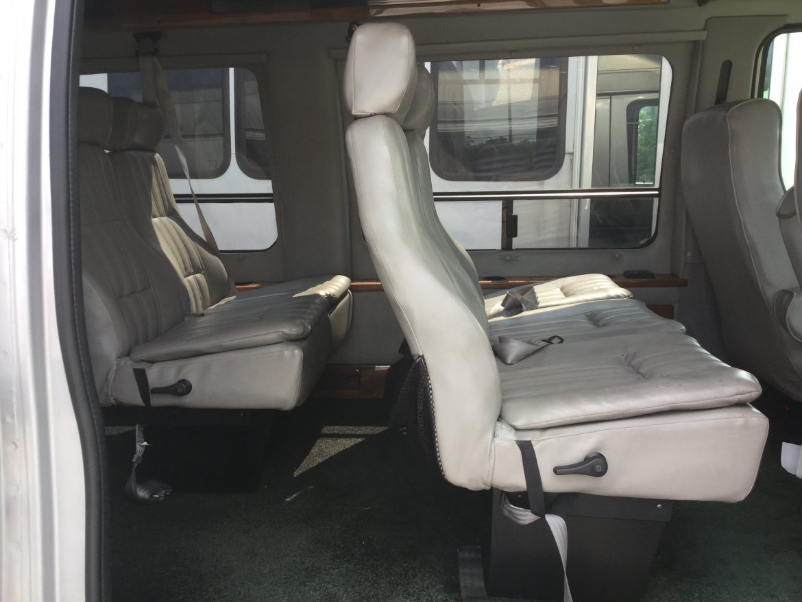 Photo of Sprinter for sale: 1998 Ford E250 by Turtle Top