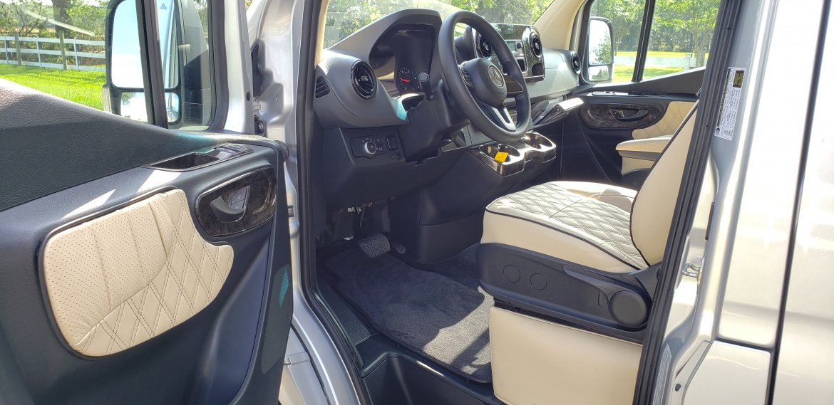 Sprinter for Sale in Houston, TX - Photo 17