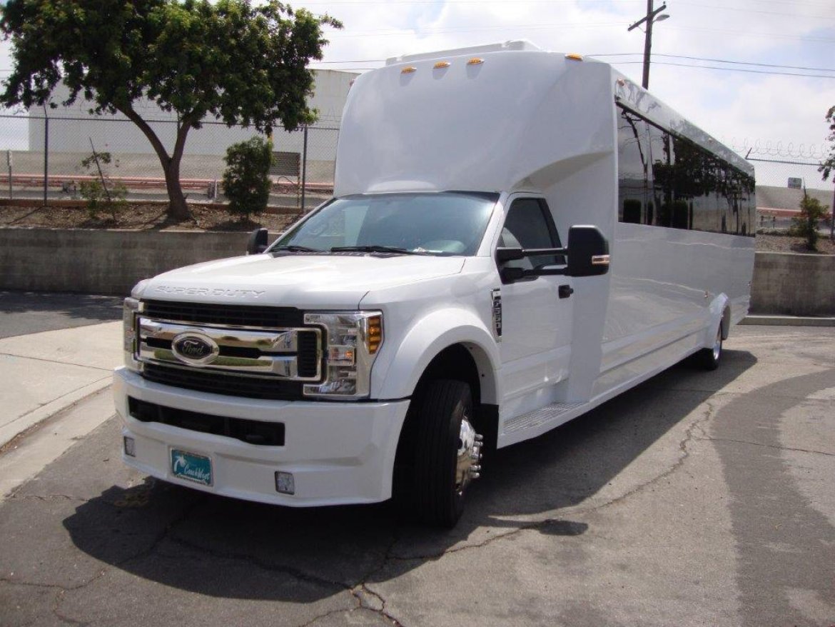 Limo Bus for Sale in Carson, CA - Photo 4