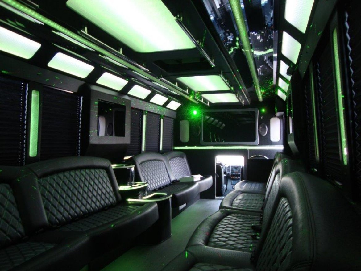 Limo Bus for Sale in Carson, CA - Photo 14