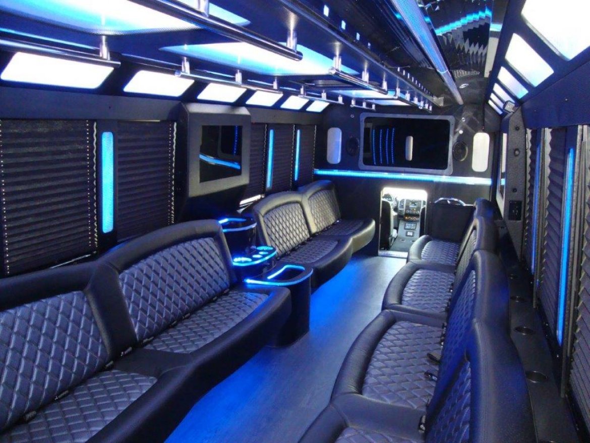 Limo Bus for Sale in Carson, CA - Photo 35