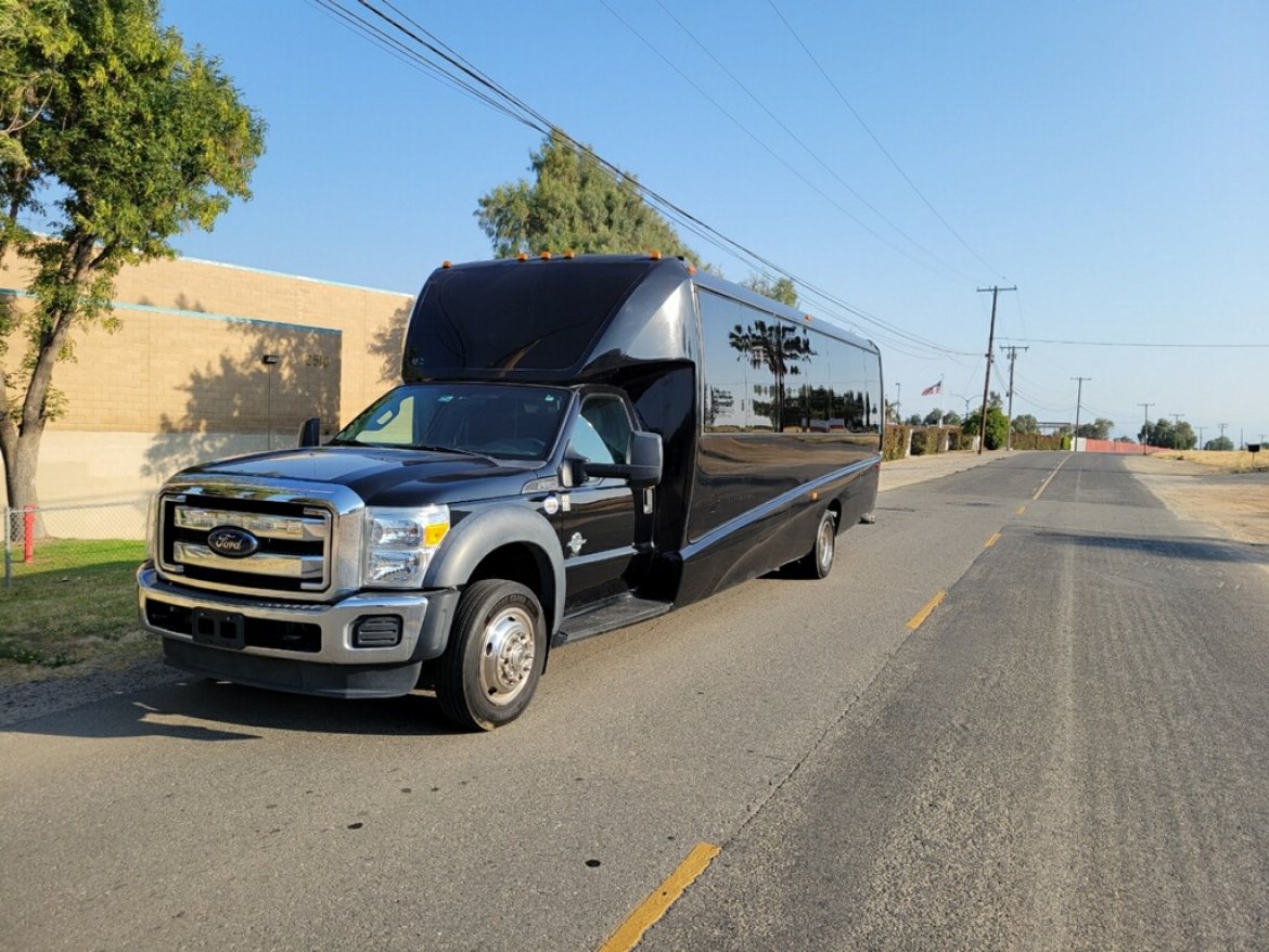 Limo Bus for Sale in Riverside, CA - Photo 10