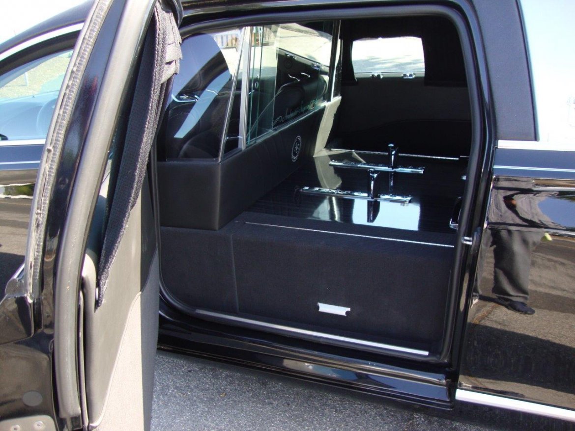 Funeral for Sale in Carson, CA - Photo 13