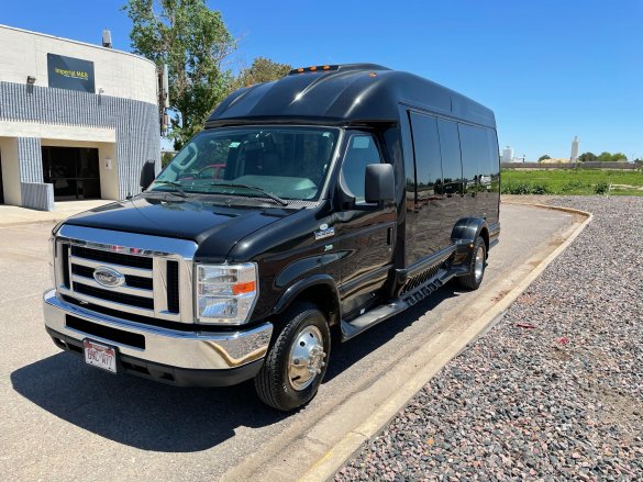 2013 Ford E350 VanTerra Executive Shuttle for Sale in Aurora, CO - Photo 2