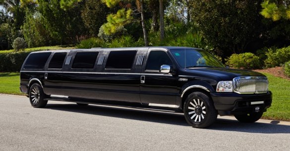 2004 Ford Excursion SUV Stretch for Sale in Fort Myers, FL - Main Photo