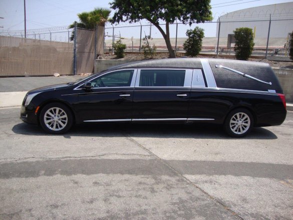 2016 Cadillac XTS Sovereign Funeral for Sale in Carson, CA - Photo 2