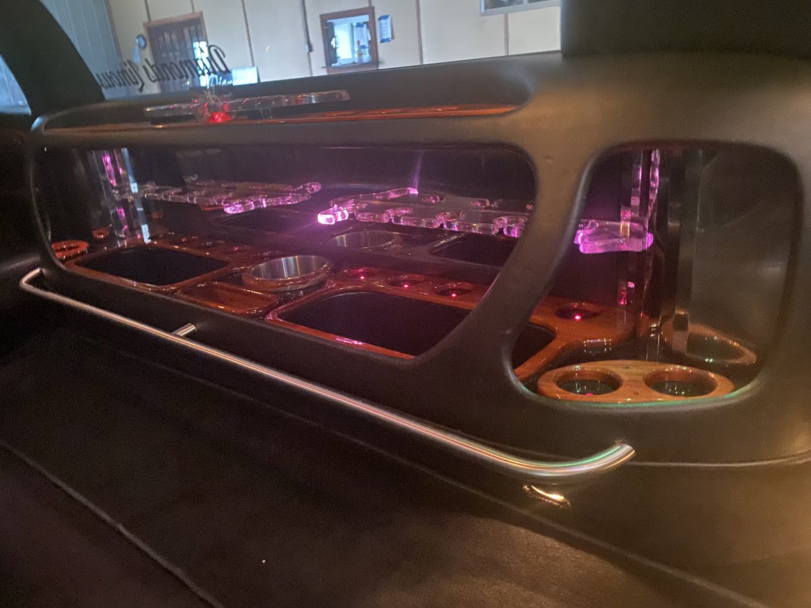 Limousine for Sale in Rochester, NY - Photo 2