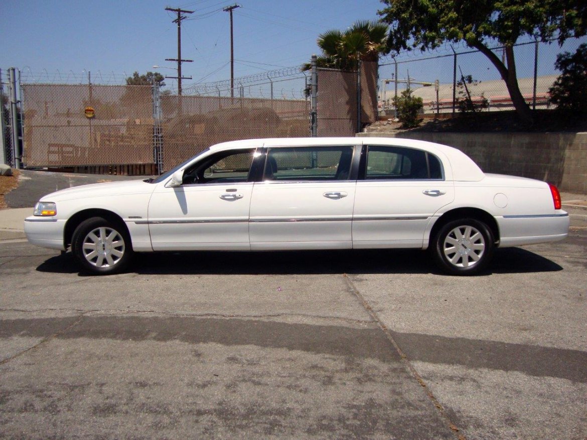Limousine for Sale in Carson, CA - Photo 4