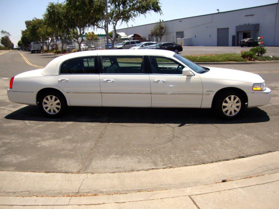 Limousine for Sale in Carson, CA - Photo 10