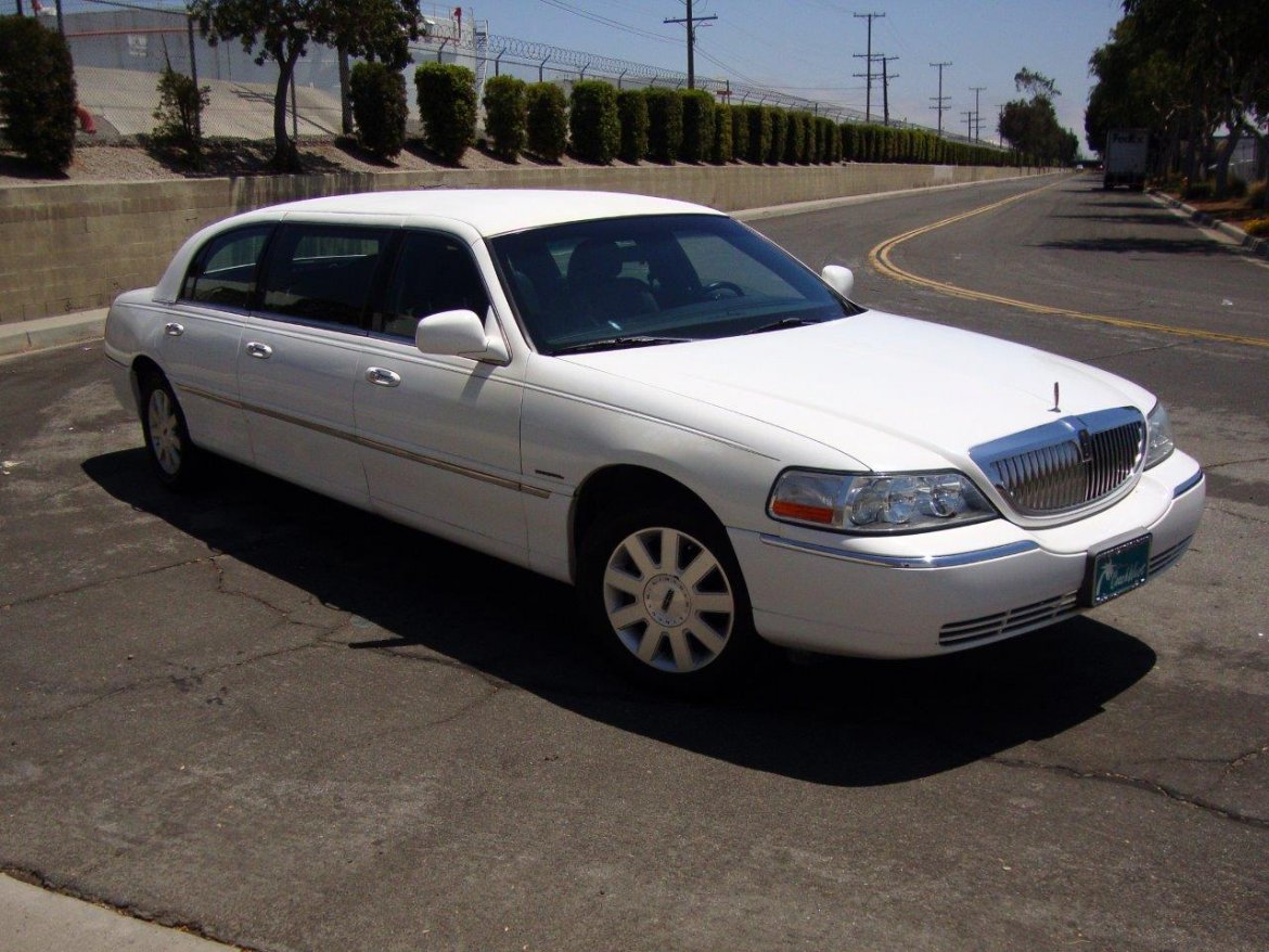 Limousine for Sale in Carson, CA - Photo 11
