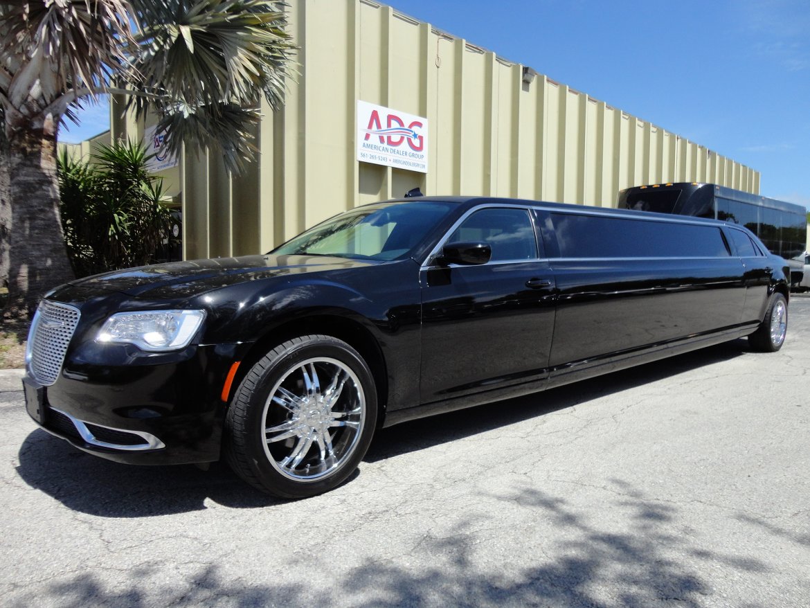 Limousine for sale: 2017 Chrysler 300 140" by Springfield/Limoland