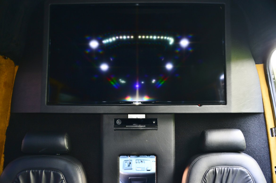 Executive Shuttle for Sale in Los Angeles, CA - Photo 14