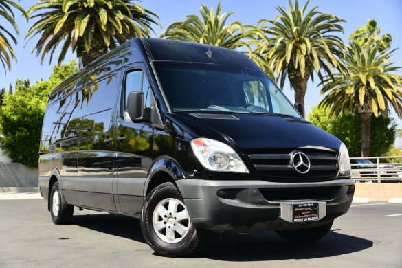 2008 Dodge In line 6 diesel Motorcoach for Sale in Los Angeles, CA - Main Photo