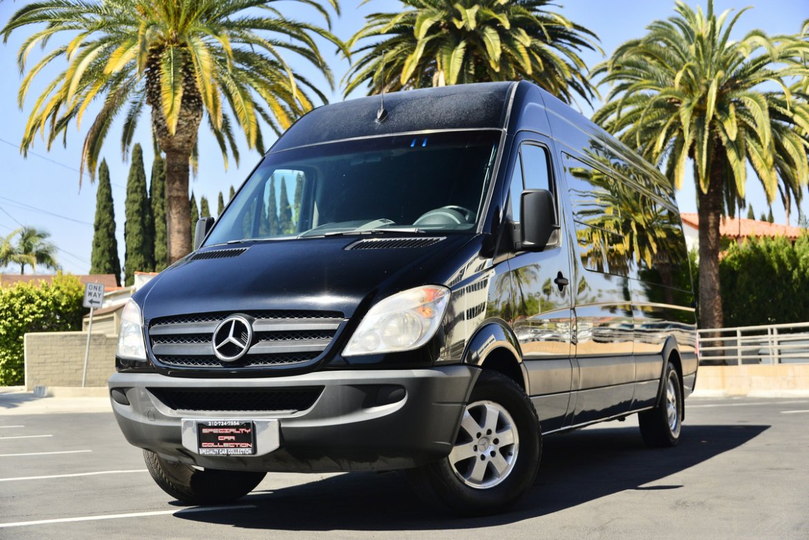 Motorcoach for Sale in Los Angeles, CA - Photo 7