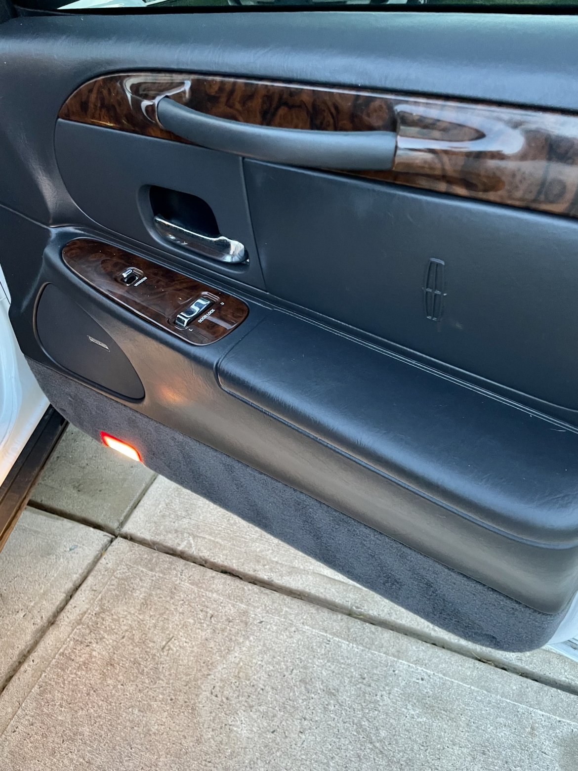 Limousine for Sale in Indian Trail, NC - Photo 16