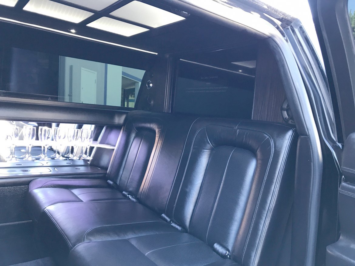 Photo of Limousine for sale: 2017 Lincoln Continental 72&quot; by Quality Coach