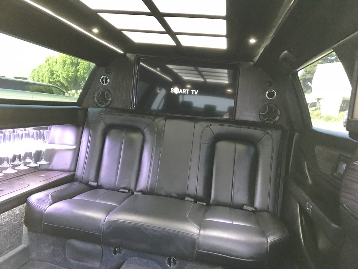Photo of Limousine for sale: 2017 Lincoln Continental 72&quot; by Quality Coach