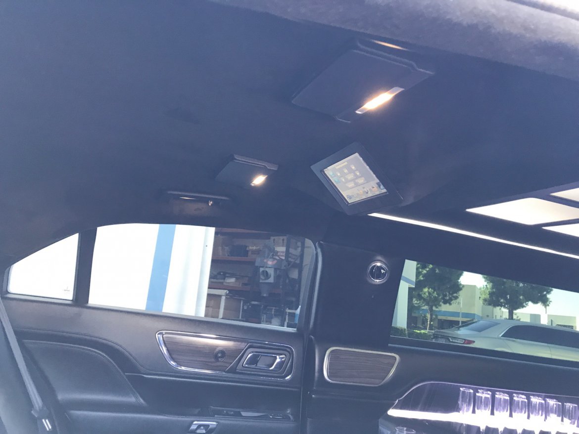 Photo of Limousine for sale: 2017 Lincoln Continental 72&quot; by Quality Coach