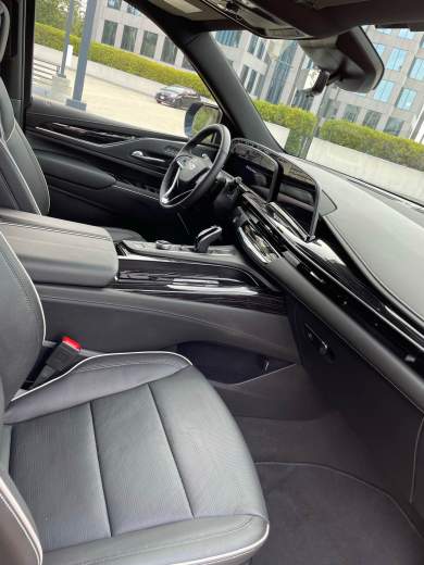 2021 Cadillac Escalade CEO SUV Mobile Office for Sale in San Diego, CA - Photo 2