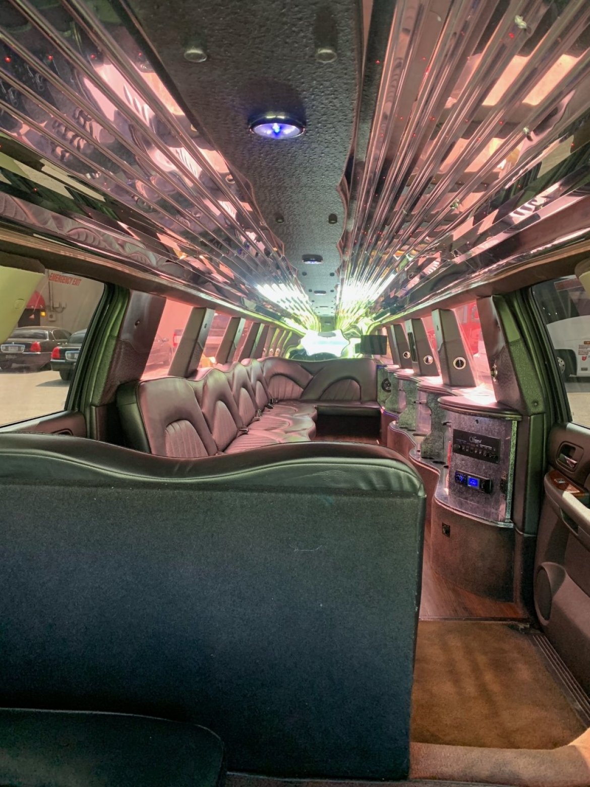 SUV Stretch for Sale in Toledo, OH - Photo 6