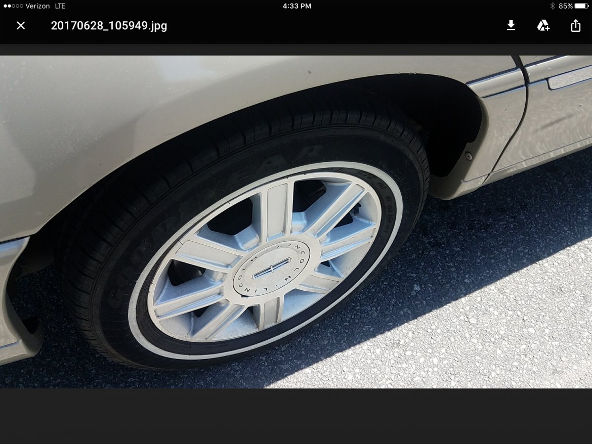 Photo of Limousine for sale: 2007 Lincoln Town Car 72&quot; by Krystal