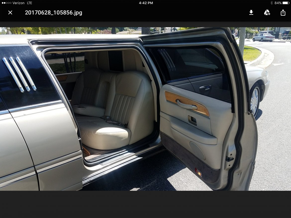 Photo of Limousine for sale: 2007 Lincoln Town Car 72&quot; by Krystal