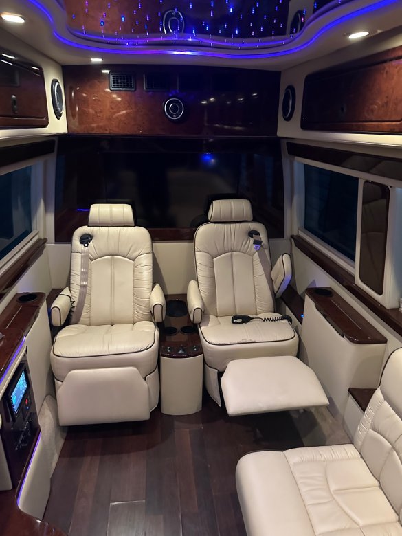 2013 Mercedes-Benz Sprinter 3500 Sprinter for Sale in Houston, TX - Photo 3