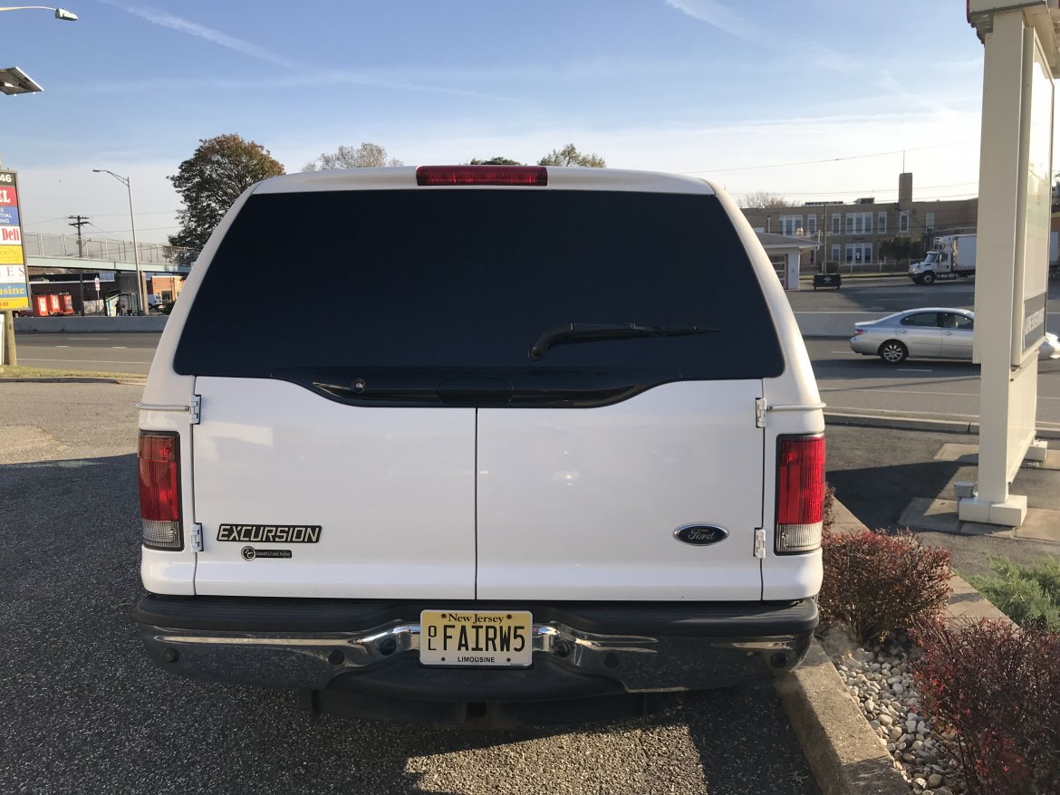 Photo of SUV Stretch for sale: 2005 Ford Excursion 140&quot; by Executive Coach Builder