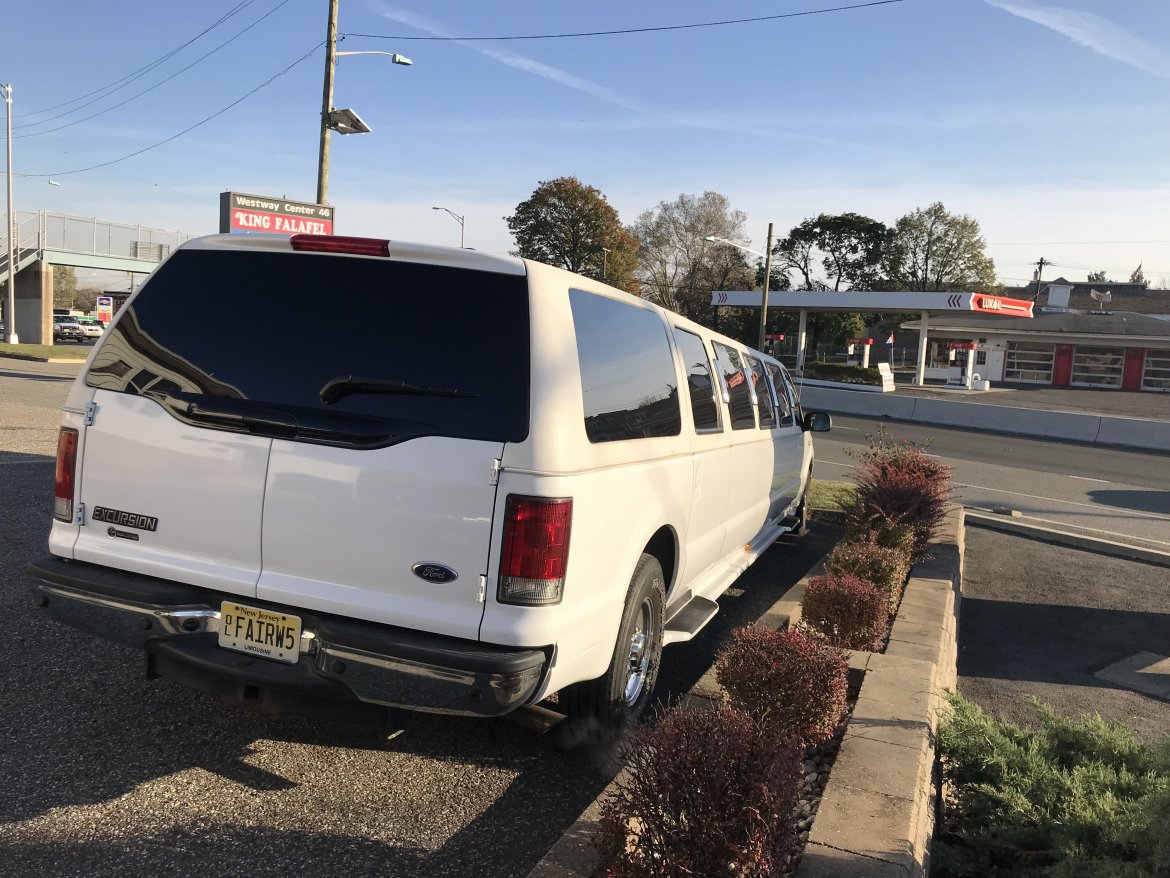 Photo of SUV Stretch for sale: 2005 Ford Excursion 140&quot; by Executive Coach Builder