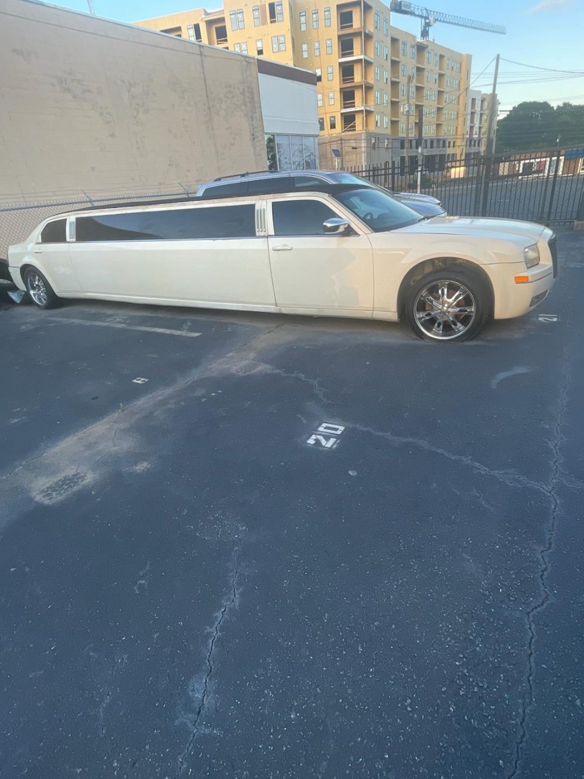 Limousine for sale: 2006 Chrysler Chrysler 30&quot; by Tiffany