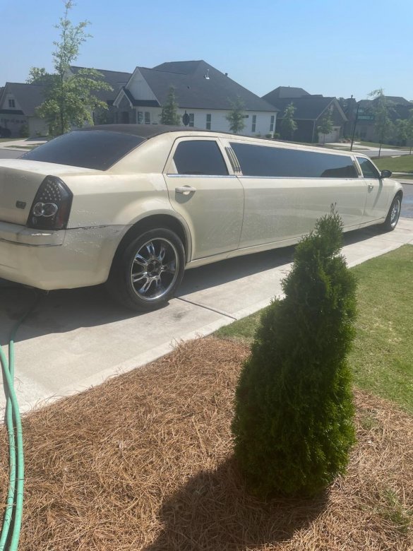 2006 Chrysler Chrysler Limousine for Sale in Charlotte, NC - Main Photo