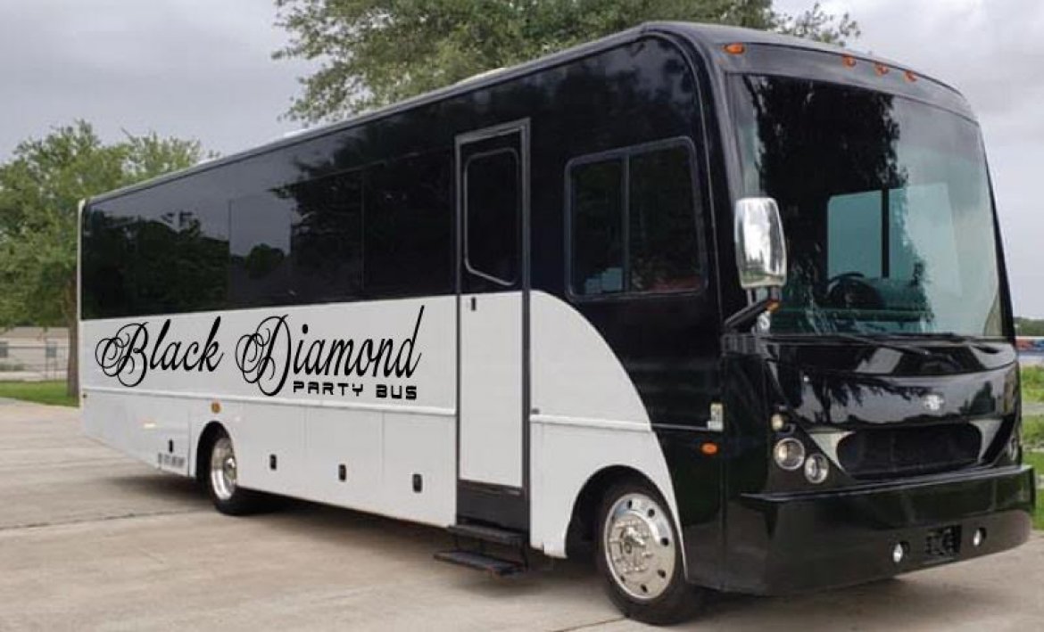 Limo Bus for sale: 2010 Coachmen Workhorse 35&quot; by CT works