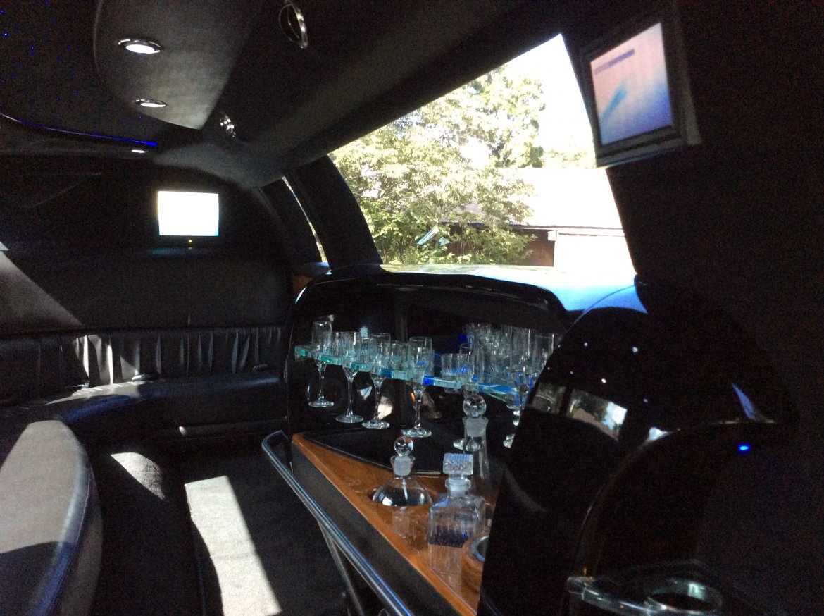 Photo of Limousine for sale: 2008 Lincoln Town Car 120&quot; by Krystal
