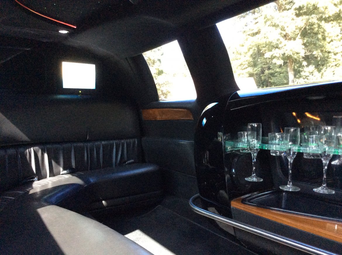 Photo of Limousine for sale: 2008 Lincoln Town Car 120&quot; by Krystal