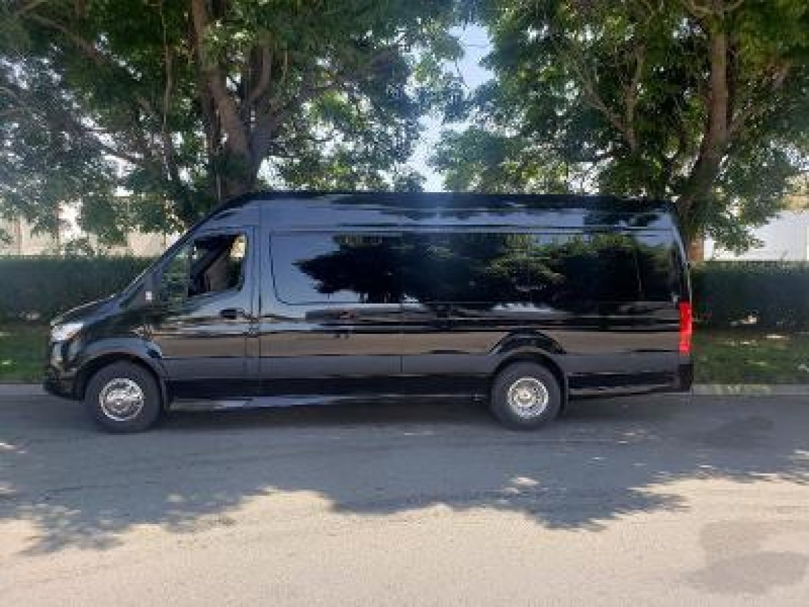 Sprinter for Sale in Oaklyn, NJ - Photo 9
