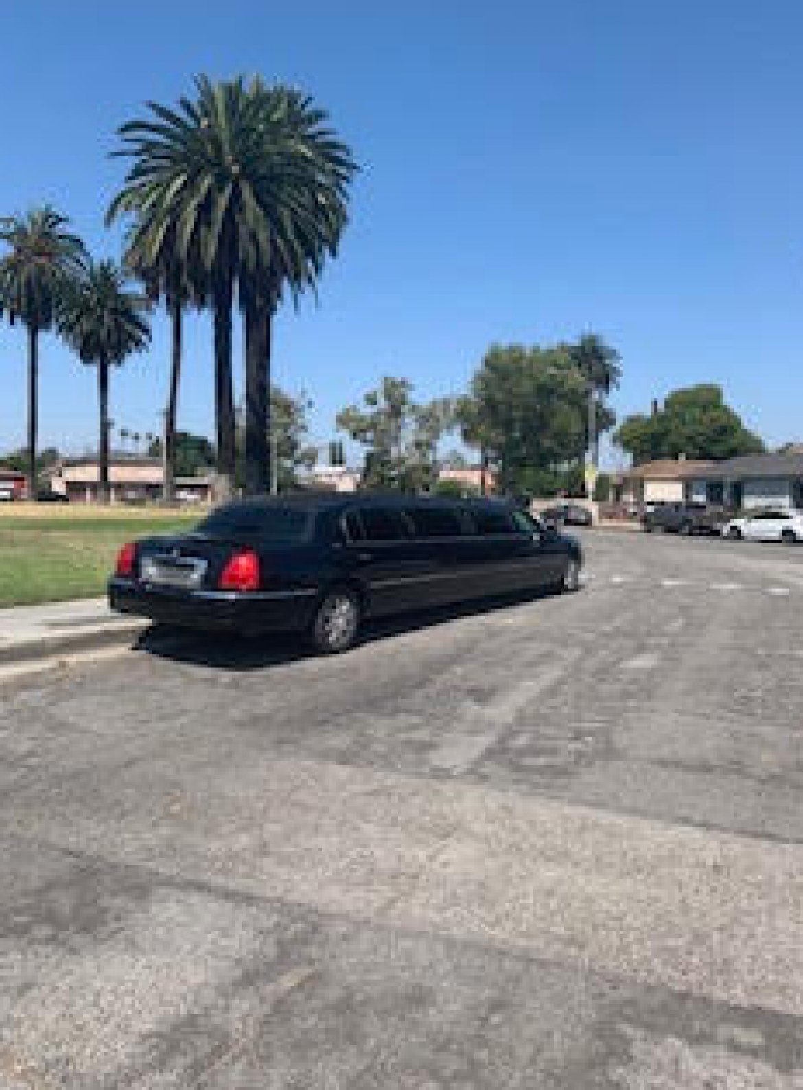 Limousine for Sale in Lynwood, CA - Photo 2