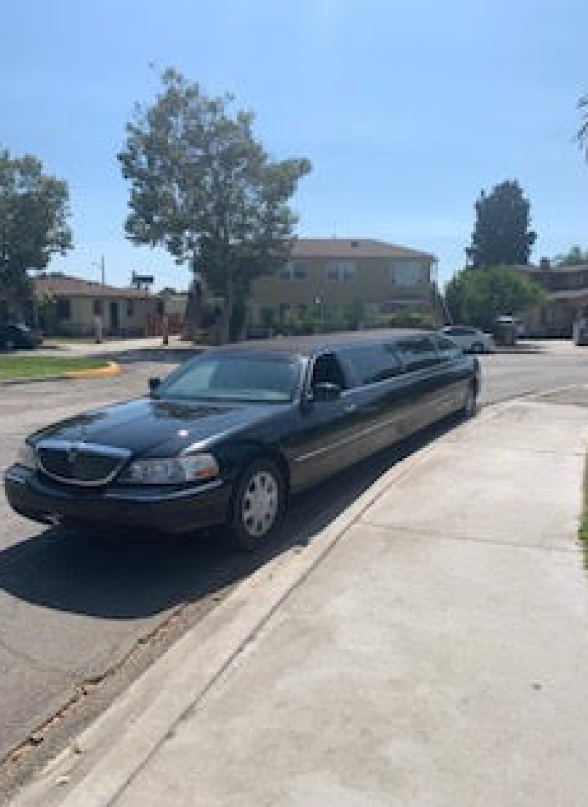 Limousine for Sale in Lynwood, CA - Photo 5