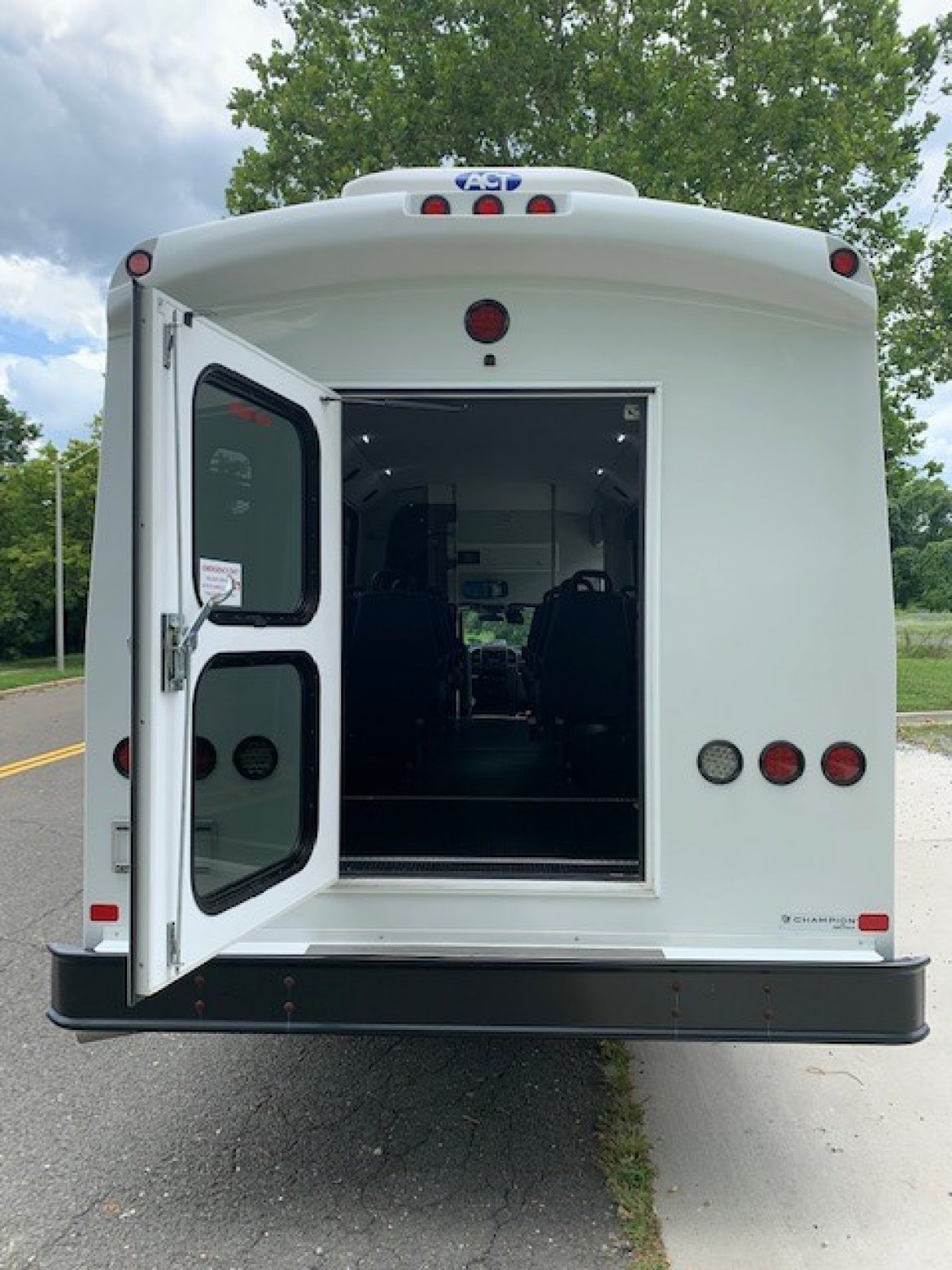 Shuttle Bus for Sale in CAPITOL HEIGHTS, MD - Photo 15
