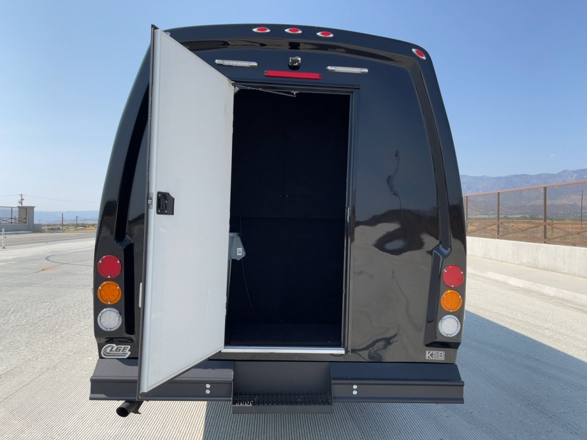 Limo Bus for Sale in Beaumont, CA - Photo 30